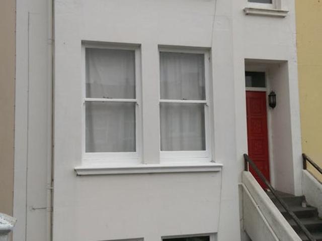 6 Bed Student House near Brighton University