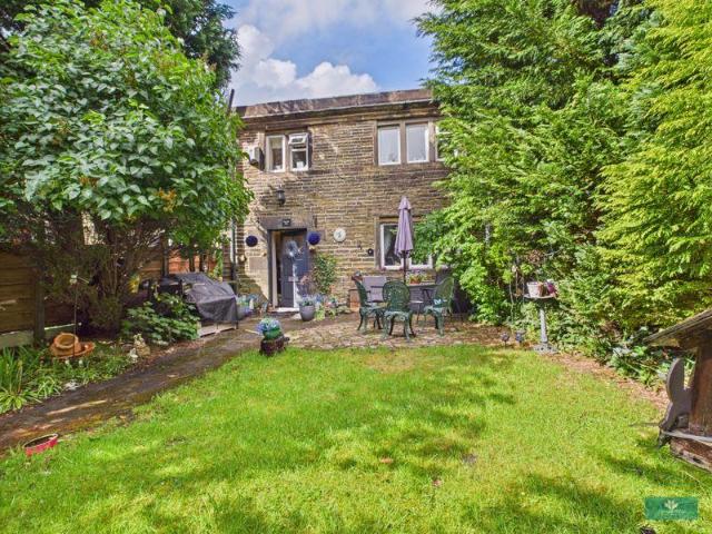 6 bedroom semi detached house for sale