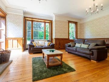 6 bedroom country house to rent