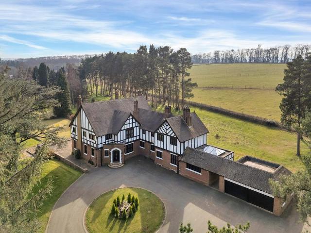 6 bedroom country house for sale