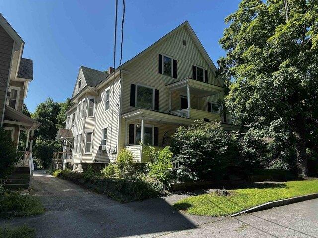 6 bedroom, Concord NH 03301 105439744