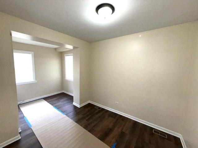 6 bedroom, Chicago IL 60619 LS105521321