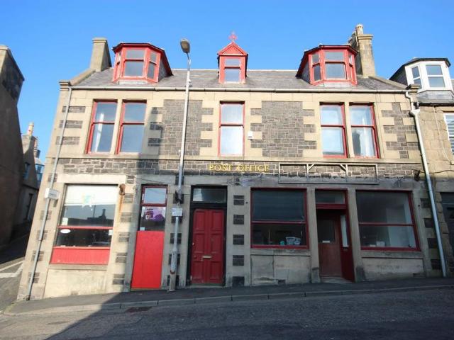 6 bedroom cluster house for sale