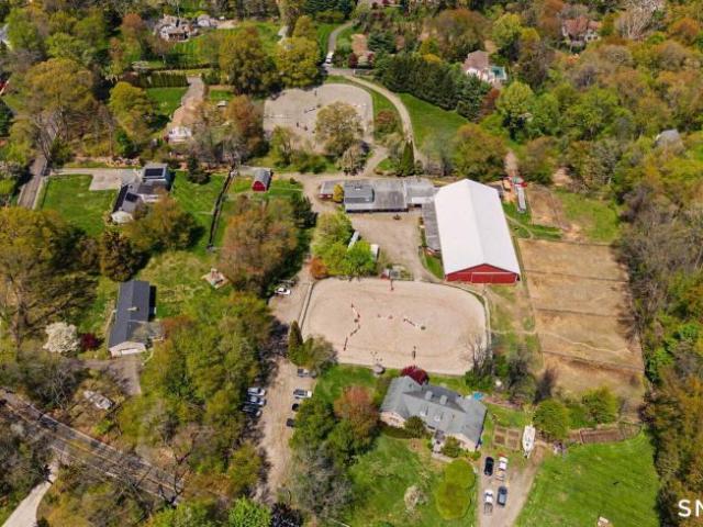 6 bedroom, CT CT 102579060