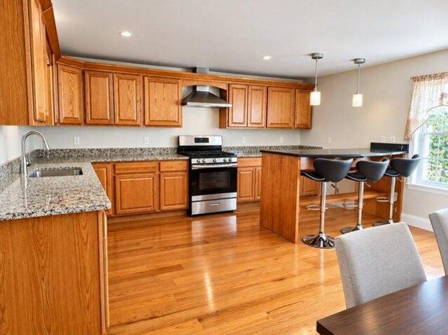 6 bedroom, Cumberland RI 02864 105723991