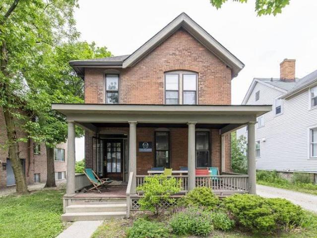 6 bedroom, Ann Arbor MI 48104 96294109
