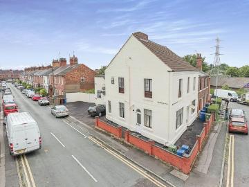 6 bedroom apartment for sale