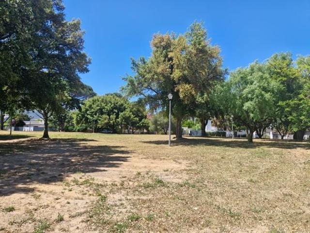 6 Bedroom Apartment in La Colline