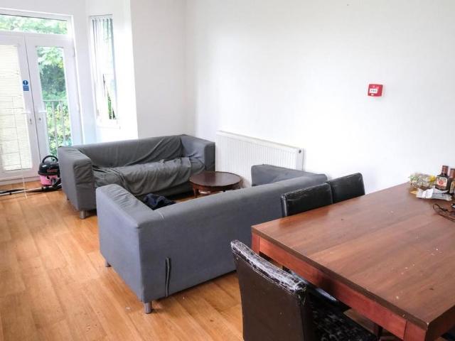 6 bedroom apartment to rent