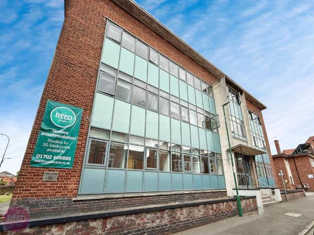 6 bedroom apartment to rent