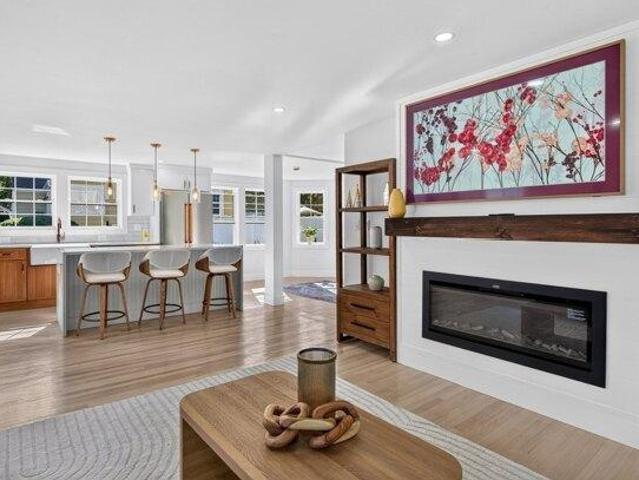 6 bedroom, Arlington MA 02474 105533836