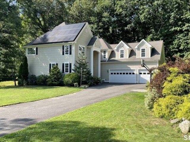 6 bedroom, Avon CT 06001 104569388