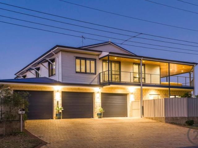 6 Bedroom House Bouvard, WA 102774023