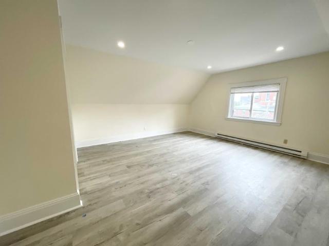 6 bedroom, Boston MA 02125 LS98397403