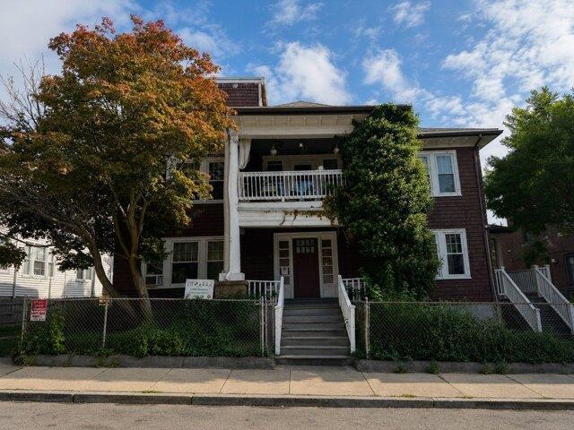 6 bedroom, Boston MA 02121 105628720