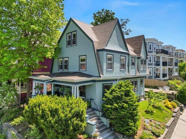 6 bedroom, Boston MA 02122 105629130