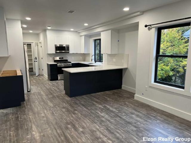 6 bedroom, Boston MA 02135 LS98396467