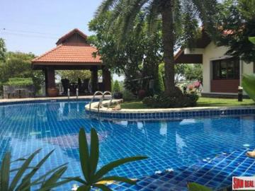 6 bedroom, Bangkok Bangkok for sale 103370482