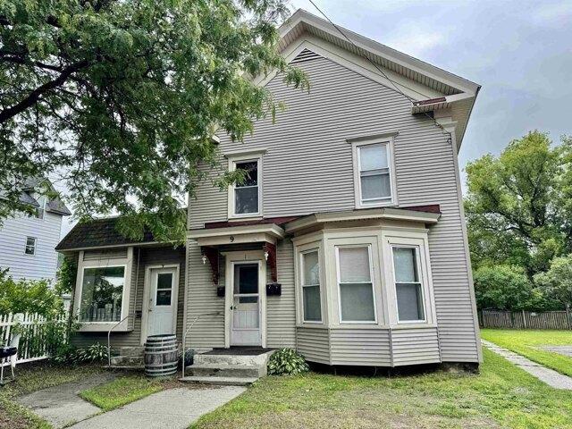 6 bedroom, Barre VT 05641 104760000