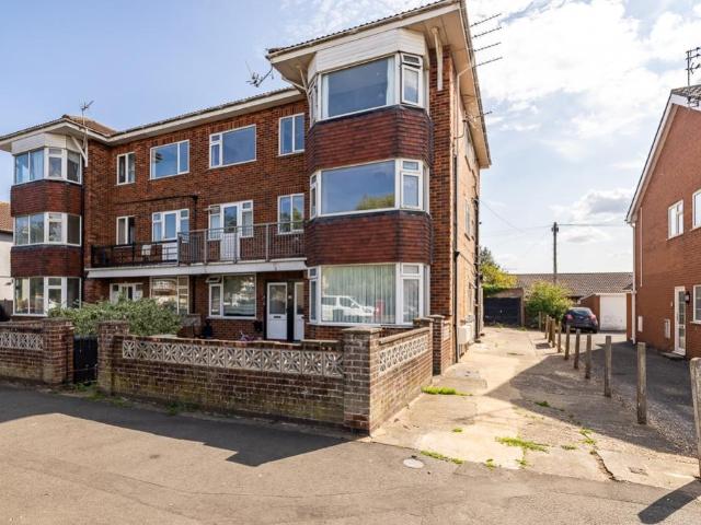 6 bedroom block of apartments for sale