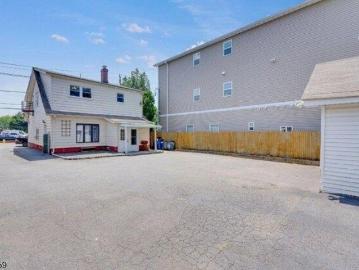 6 bedroom, Bloomfield NJ 07003 103188555