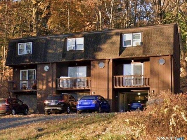 6 bedroom, Bristol CT 06010 104652496