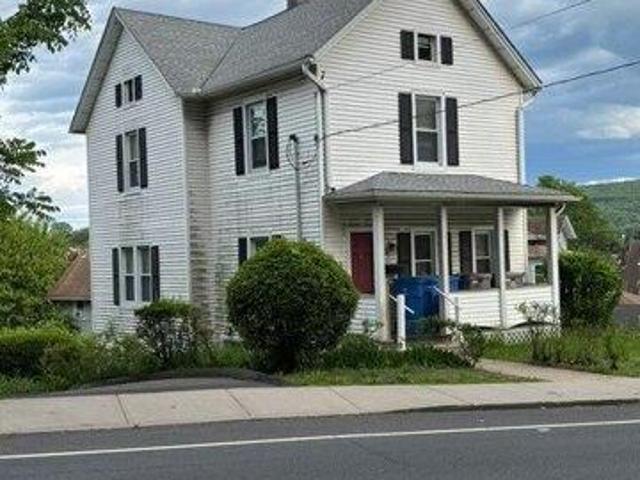 6 bedroom, Bristol CT 06010 104761648
