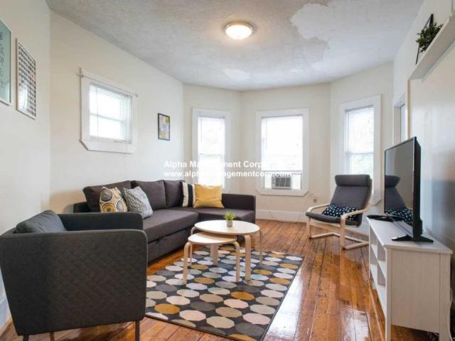 6 bedroom, Brookline MA 02445 LS98395789