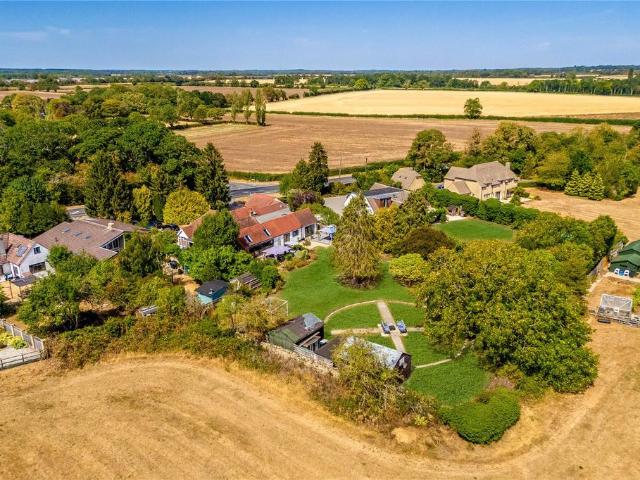 6 bedroom bungalow for sale