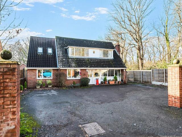 6 bedroom bungalow for sale