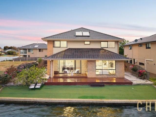 6 Bedroom Double Storey Waterfront Home Luxury Waterfront Living with Multiple Ensuites and Breathtaking Views