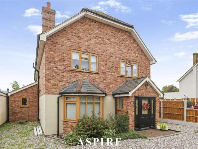 6 Bedroom Detached House