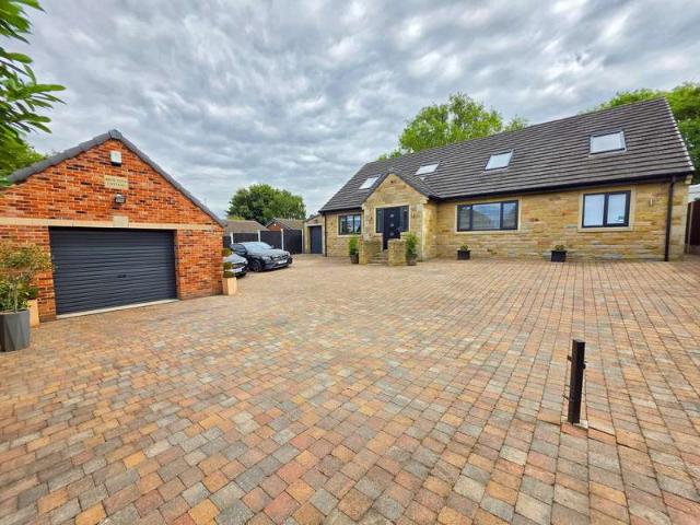 6 Bedroom Detached House