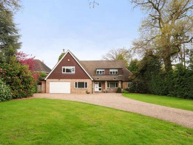 6 Bedroom Detached House For Rent In Cobham, Surrey