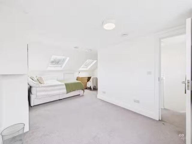 6 bedroom detached house for rent in Stanley Road, Brighton, BN1