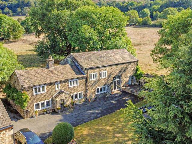 6 bedroom detached house for sale