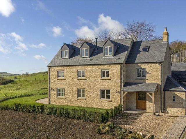 6 bedroom detached house for sale