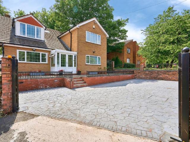 6 bedroom detached house for sale