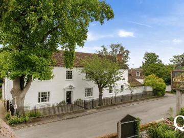 6 bedroom detached house for sale
