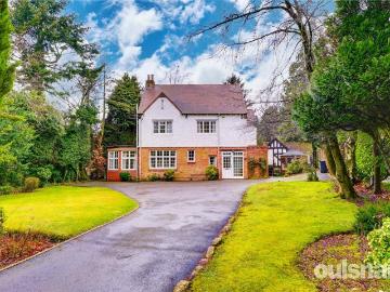 6 bedroom detached house for sale