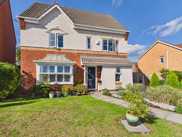 6 bedroom detached house for sale