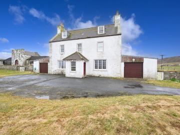 6 bedroom detached house for sale