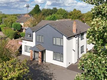 6 bedroom detached house for sale