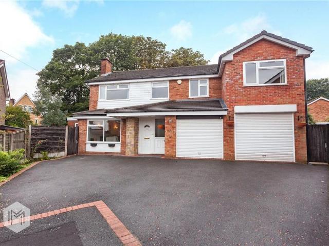 6 bedroom detached house for sale