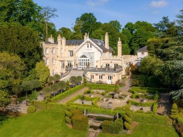 Highwood Hill, London, Greater London