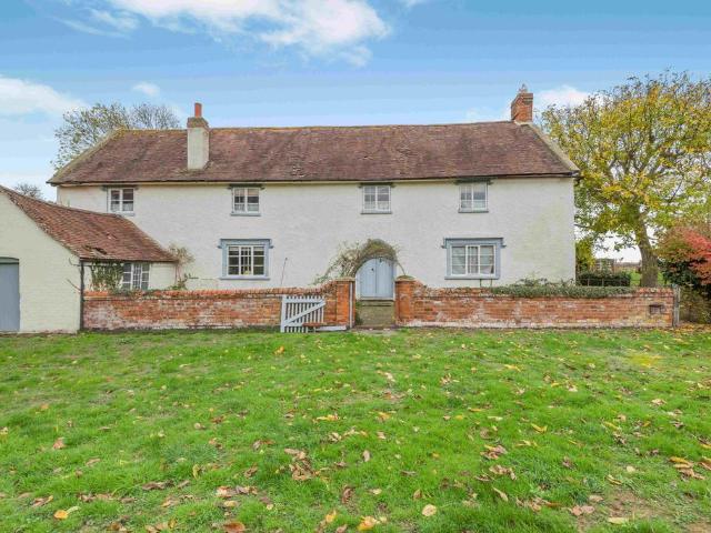 6 bedroom detached house for sale
