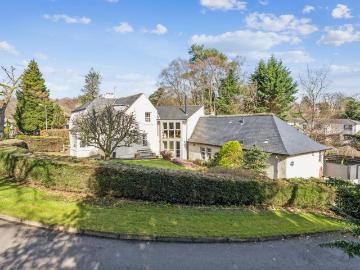 6 bedroom detached house for sale