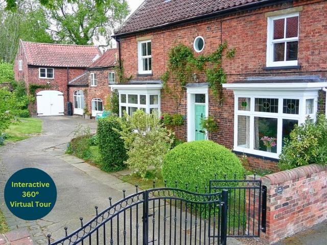6 bedroom detached house for sale