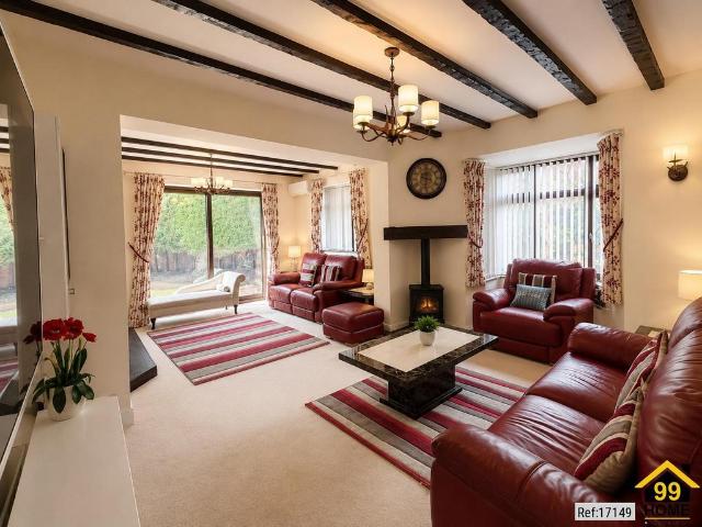 6 bedroom detached house for sale