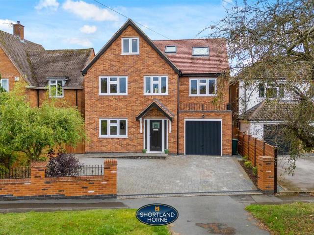6 bedroom detached house for sale